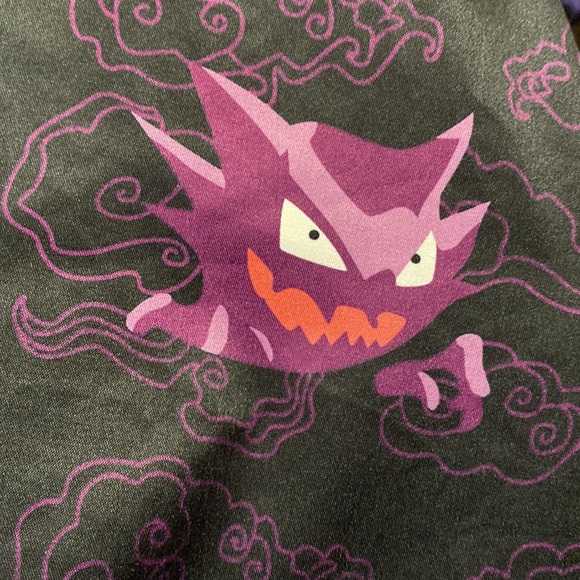 RARE Pokémon button down shirt - Picture 6 of 8